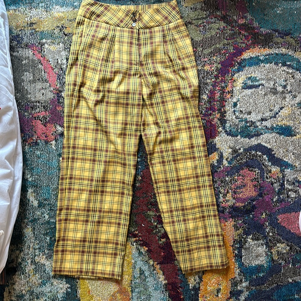 Women’s Anthropology slacks size medium